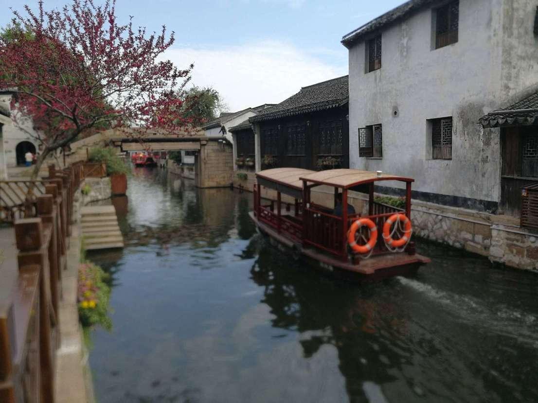 昭通市政协主席申琼：理顺体制机制推动生物医药产业发展